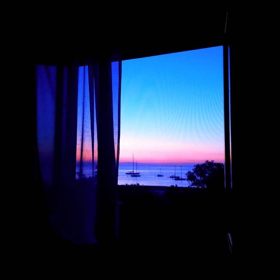 The Lighthouse Room สตรอมโบลี ภายนอก รูปภาพ